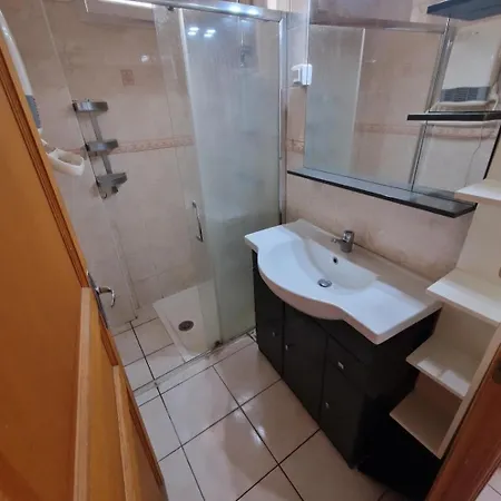 Apartment Avec Grand Jardin Et Jacuzzi Perpignan